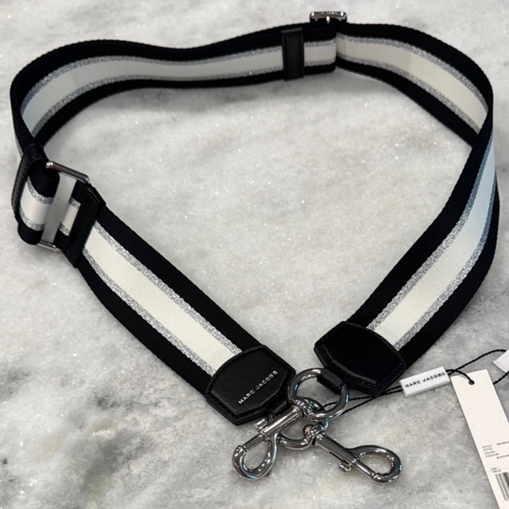 Marc Jacobs Black and White Key Holder